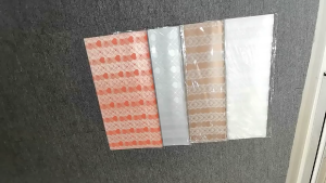 20 LEMBAR Kertas Buket Bunga Love Flower Wrapping Cellophane Motif Love Garis KB6104