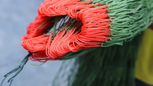 ตาข่ายล้อมไก่ อวนล้อมไก่ ตาข่ายกันนกกันงูกันแมว หรือกันสัตว์อื่นๆ สูง1.5/1.7/2/2.5/3เมตร ตาข่ายกันนก ตาข่ายกันงู รั้วตาข่าย ตาข่ายดักงู ตะข่ายล้อมไก่