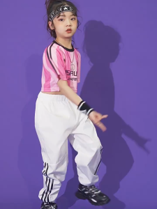 SweetKids พร้อมส่งจากกทม🌸เสื้อยืดเด็กแฟชั่น🍓เสื้อผ้าคอกลม แขนสั้น ฮิปฮอปลำลอง บางๆหลวมๆ สไตล์เกาหลี ฤดูร้อน