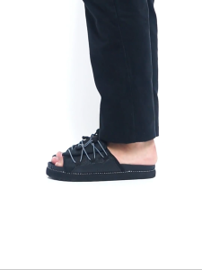 Moofeat HAKU - Sandal Slide Footbed Casual Vintage Tali Pria Hitam Cream