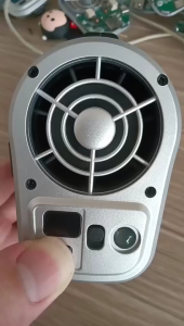Quạt thổi gió làm mát cơ thể Waistfan công suất 10W màng lọc gió chống bụi điều chỉnh tăng giảm 5 cấp độ gió có đèn led chiếu sáng khẩn cấp