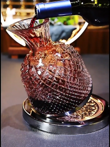 Glasspak 1500ml Rotating Wine Decanter Silver And Gold Color Empty Glass Wine Dispenser Drinkware Alcohol Pitcher Beer Container Glass Bar Decoration Unique Style Alcohol Dispenser Drinkware Beverage Ware