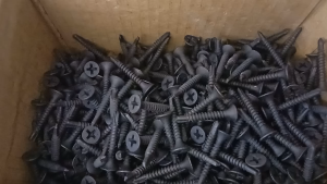 250pcs! Sunrise brand Black gypsum screw(black screw) For wood For Metal 1inches