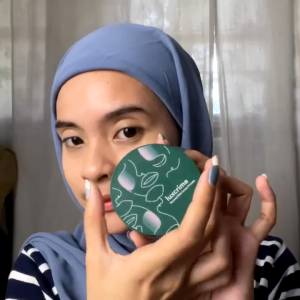 Luxcrime Second Skin Loose Powder with PUFF | Translucent Deep | Translucent Light | Banana