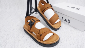 Sandal Gunung Wanita Outdoor Sendal Travelling Wanita Terbaru Land Brother