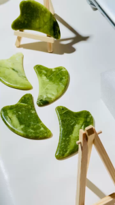 หินกัวซาทรงปลาโลมา🔥 #หินเเท้ นวดหน้า ที่นวดหน้า กวซานวดหน้า กัวซานวดหน้า #หินกวซาหยกเเท้ #ผลิตภัณฑ์ยอดนิยม