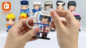 Mini Blocks Workplace Pet Party Cute Building Blocks Assembled Blok Pembinaan Forange 方橙积木现代职业萌宠派对