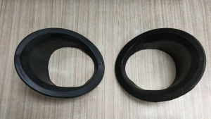 J106S01 FOG LAMP COVER NISSAN UD TRUCK KUZER RKE