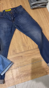 MC WISCER Celana Panjang Pria Jeans Bahan Denim Tidak Melar Pola Slimfit Kekinian Fashionable