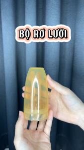 Bộ Set Rơ Lưỡi và Bàn chải đánh răng silicon cho bé từ 0-18 tháng tuổi mềm mại