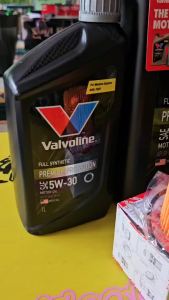 ชุดน้ำมันเครื่องและเกียร์ CVTF TOYOTA ดูโอ้ / วาโวลีน พรีเมี่ยม โปรเทคชั่น 5W-30 4+1L + วาโวลีน CVT 4ขวด + กรองเครื่อง ดูโอ้ แท้
