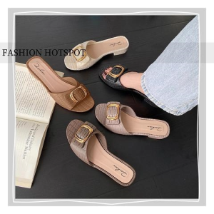 LKShoes ราคาถูก รองเท้าลำลองแฟชั่น น้ำหนักเบา ดีไซน์สวยเก๋ แต่งอะไหล่ทอง ใส่แล้วดูดีดูแพง มี 4 สีให้เลือก สีพื้น เหมาะกับทุกโอกาสเลยน้าาา ไม่ตำคือพลาดมาก