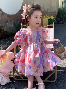 Wanders ชุดไทยเด็กผู้หญิง ชุดสีชมพูของเด็กผู้หญิง ลายการ์ตูนสีหวานน่ารัก ชุดเดรสเจ้าหญิงแขนพองแต่งลูกไม้แฟชั่น