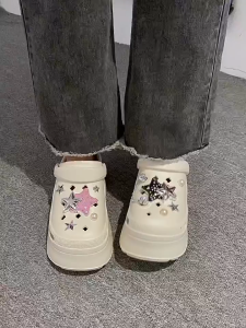 LAYTENY Sandal Slop Wanita Kekinian Sandal Baim Wanita Dewasa Sandal Fuji Sandal Kodok Sandal Korean Style