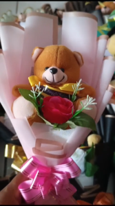 Buket Bunga Boneka Khusus: Wisuda & Ulang Tahun