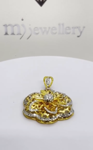 MJ Jewellery Gold Flower Pendant B11 375 Gold & 916 Gold