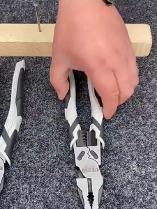 9 Inch Baja Paduan Krom-vanadium Tang Pemotong Kawat CRV Multifungsi Wire Cutter Tang Listrik Cengkeraman Catok Pengupas Kawat Hidung Yang Tajam