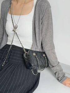 Quilted Chain Multi Compartment Small Zip Bag DjoyIns