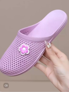 ฤดูร้อนใหม่ปิดหัว Flop แบนแบนหัว รองเท้าส้นเตี้ย ด้านล่างนุ่ม รองเท้าแตะห้องน้ำ