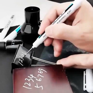 5Pcs Permanent Marker Pen Waterproof Quick-drying Pen Student School Office Stationery DIY Art Marker Pens 1.5mm Black Blue Red Drawing Writing Ink Pens