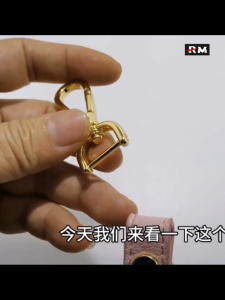 【High-End】Bag Spring Hook Buckle Accessories Removable Screw Rod Shoulder Strap Buckle Single Shoulder Bag Crossbody Bag Metal Buckle Luggage Bag Strap No-Sewing DIY Buckle Durable