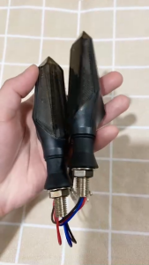( Hình thật video thật ) ĐÈN Xi NHAN Led nháy hiệu ứng AUDI 2 mặt đèn nháy cho nhiều dòng xe máy