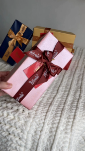 Alfredo Ribbon Box - Milk & Dark Choc with Hazelnut Paste Chocolate 225g Gift Box HALAL