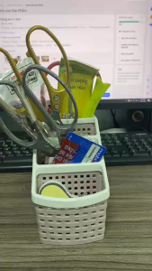 Khay Nhựa Tiện Ích 4 Ngăn Việt Nhật (5696) Khay 4 Ngăn Để Bàn Đựng Bút Đồ Dùng Đa Năng Hàng Cao Cấp Bền Đẹp