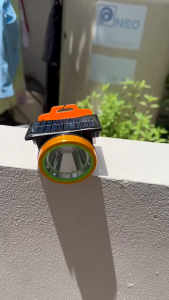 ยี่ห้อ NEOBEE B3 ไฟฉายคาดหัวโซล่าเซลล์ แสงไฟขาว ไฟฉายติดศรีษะ LED ใช้งานง่าย ไฟฉายแรงสูง หัวไฟฉาย แบต 1800mAh ลุยฝนส่องไกล 500เมตร สปอตไลท์ ส่องสัตว์