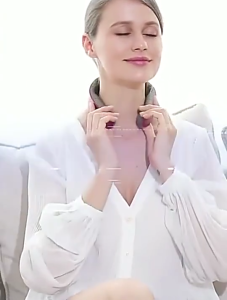 XM 颈椎按摩仪 Neck massage Ready Stock 4 Head Smart Cervical Back Neck Electrical Magnetic Shock Pulse Massager 多功能颈椎按摩器电疗理疗仪脉冲颈部护颈仪