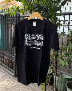 Desain Kaos Keren: Kaos Standar Distro dengan Desain Kerja & Bahan Combed Lembut
