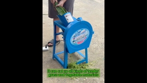 Used to feed chickens ducks cattle sheep new household small lawn mower 220V small knife agricultural grass crusher used to feed chickens ducks cattle sheep