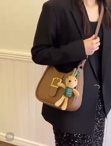 TAS SELEMPANG WANITA TERBARU 2024 IMPORT