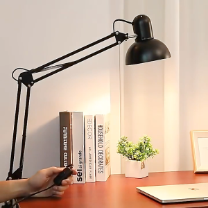 โคมไฟหนีบโต๊ะ โคมไฟหัวเตียง โคมไฟห้องนอน Table lamp adjustable โคมไฟอ่านหนังสือ โคมไฟแบบหนีบ โคมไฟตั้งโต๊ะ ปรับระดับได้รอบทิศทาง Aliz selection