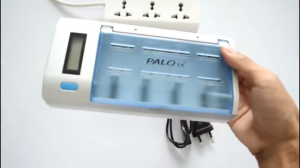 PALO 4-slot battery charger for 1.2V AA/AA/C/D/9V rechargeable batteries with smart Baterai charger with LCD display fast charging