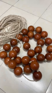 Vòng Lắc Bụng Gỗ Hương Đa Năng Giảm Mỡ Hiệu Quả - Vòng 35 Hạt 6cm ( video  hình thật )