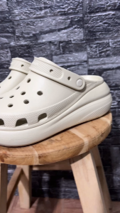 Classic CRUSH Clog รองเท้าแตะ 35-40 แบบสวม พร้อมส่งทันที