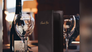 High-end Menu & Cash Bill Holder: Enhancing Your Restaurant Experience