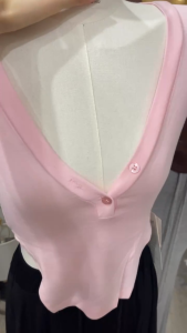 Áo thun nữ cộc tay cổ tim áo thun xẻ tà dáng ôm  free size dưới 55kg - 880 - trieuduong08