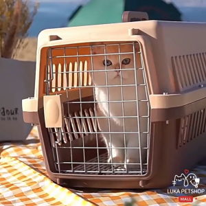 Luka😊พร้อมส่ง💯กรงหิ้ว กรงถือ กล่องใส่สัตว์เลี้ยง กรงเดินทาง สำหรับสุนัขและแมว มี2ไซส์ แถมตะแกรงรอง กรงหิ้วสัตว์เลี้ยง กรงพลาสติก