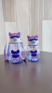 Botol Minum Anak Transparant Lucu Dan Aesthetic Tali Panjang Model Topi Anti Tumpah 650ml Dan 550ml