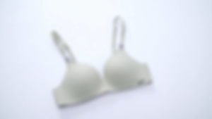 CS ชุดชั้นในระบายอากาศไม่มีห่วงเหล็ก ชุดชั้นในไร้รอยต่อ รวบรวมประเภทการปรับ ส่วนที่บาง TH20008 รองเท้าผู้หญิง เสื้อกันหนาว เสื้อใน