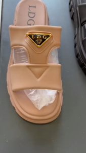 sandal slop wanita jelly karet tebal trendi dan cantik LDG 3303