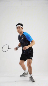 [CHỈ 18-23.2 MUA 3 GIẢM 15%]Áo thun thể thao cầu lông Racquet Sport Graphic Slash thấm hút mồ hôi tốt thoáng khí nhanh khô - Coolmate
