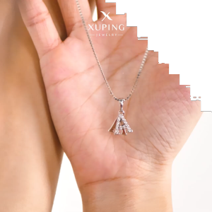 Xuping Liontin Huruf Silver Double 0142160323