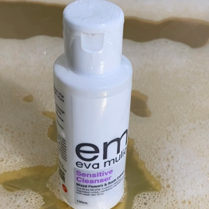Eva Mulia Sensitive Face Cleanser
