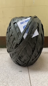 TALI RAFIA 1KG / TALI RAFIA HITAM