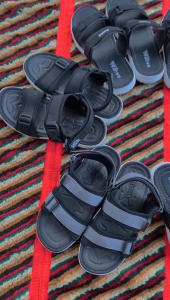 Sandal Gunung / Travelling Terbaru Jahitan Sol Kuat Lembut