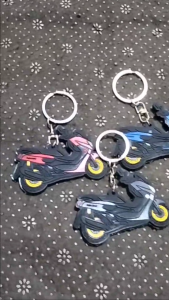 PROMO Gantungan kunci motif motor nmax bahan karet kekinian warna random