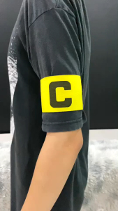 ปลอกแขนกัปตัน ตัวC สวยงาม ปอกแขนกัปตันทีม กัปตัน ปลอกแขนกัปตันทีมฟุตบอล ปลอกแขนฟุตบอล กีฬาฟุตบอล